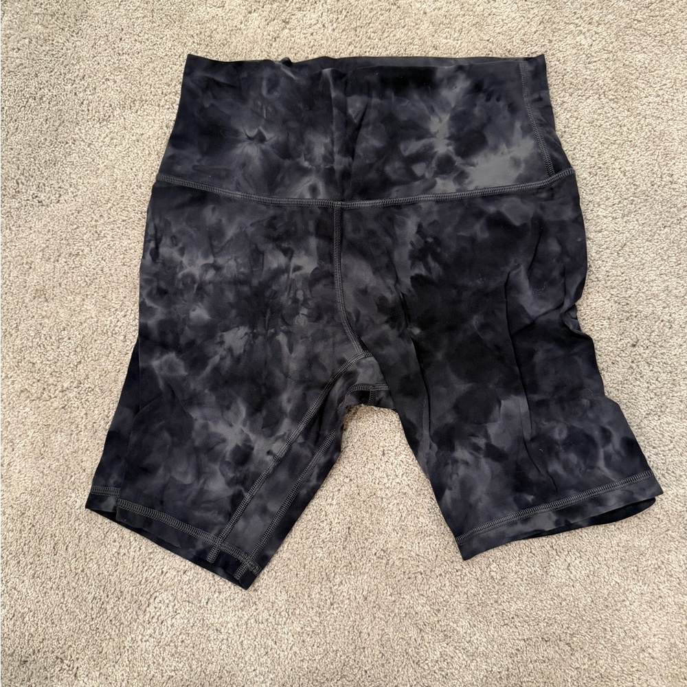 lululemon Black Align 6” high rise Athletic biker Shorts size 8